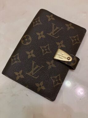 Louis Vuitton Monogram Canvas Brown with Gold-Tone Snap Agenda